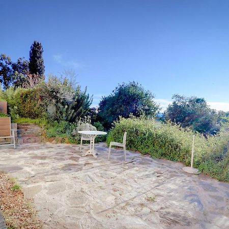 La Farigoulette Hotel Rayol-Canadel-sur-Mer Exterior photo