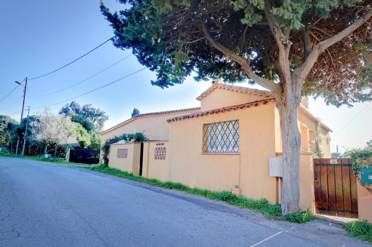 La Farigoulette Hotel Rayol-Canadel-sur-Mer Exterior photo